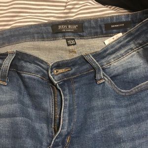 Judy Blue Pin Tuck skinny jean BNWOT size 11/30